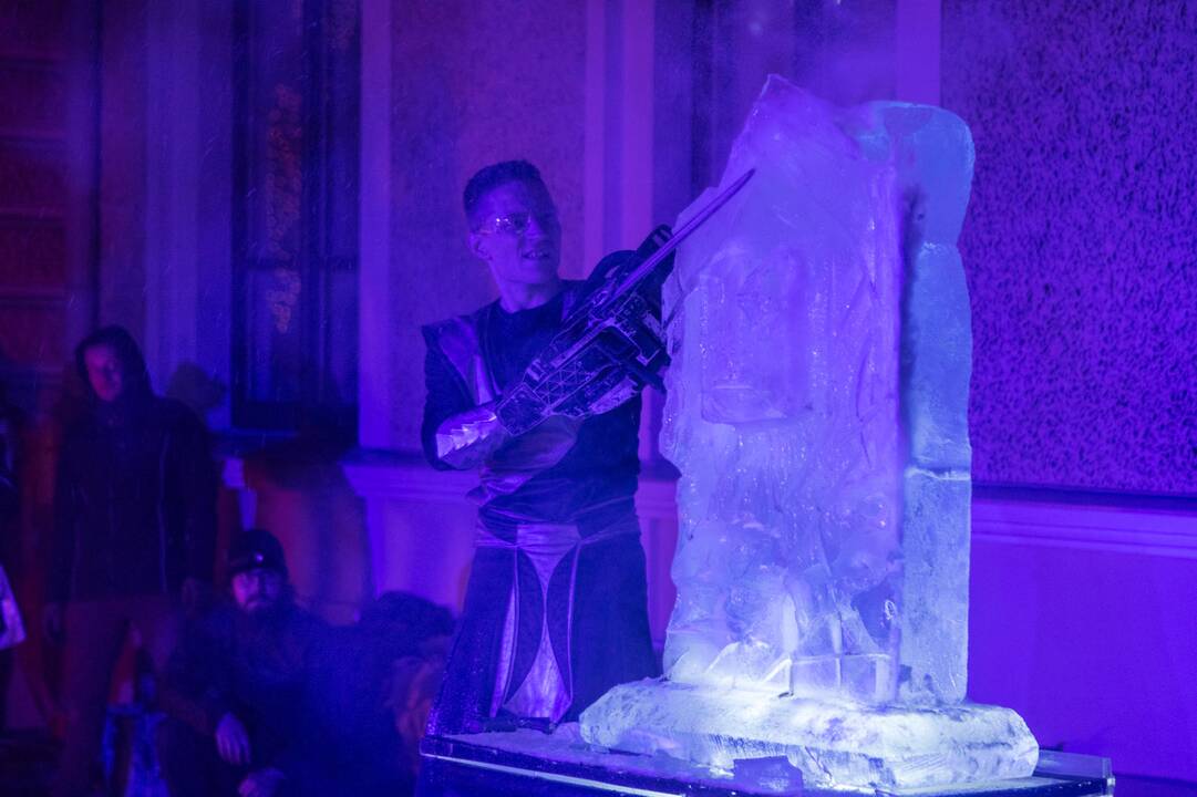 „Didysis kalėdinis sprogimas“ Istorinės Prezidentūros sodelyje