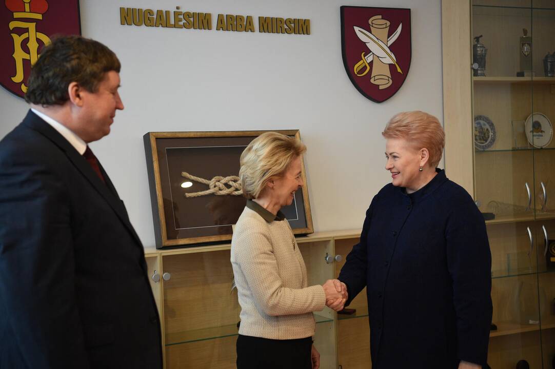 D. Grybauskaitės susitikimas su Vokietijos gynybos ministre