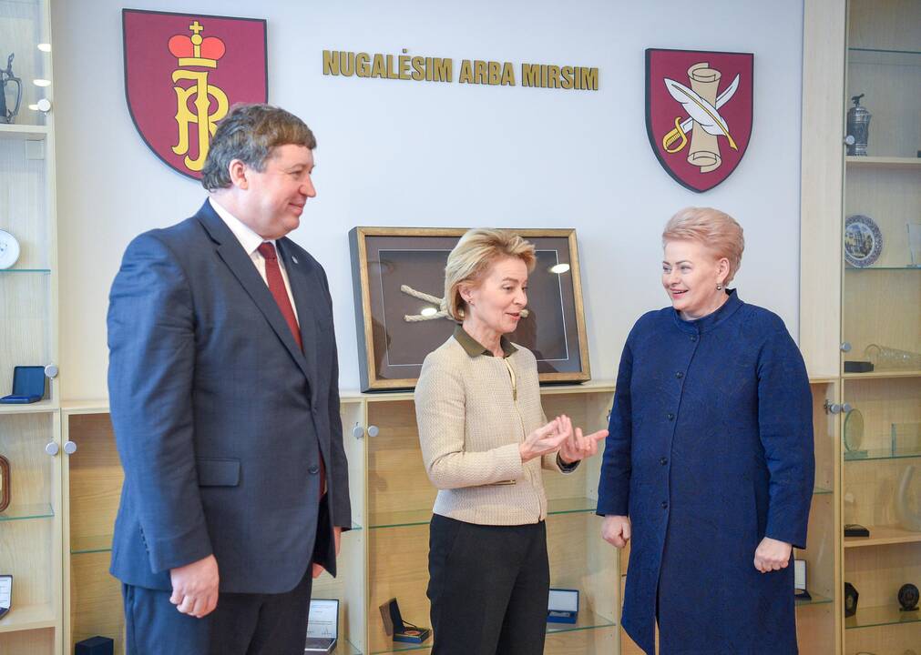 D. Grybauskaitės susitikimas su Vokietijos gynybos ministre