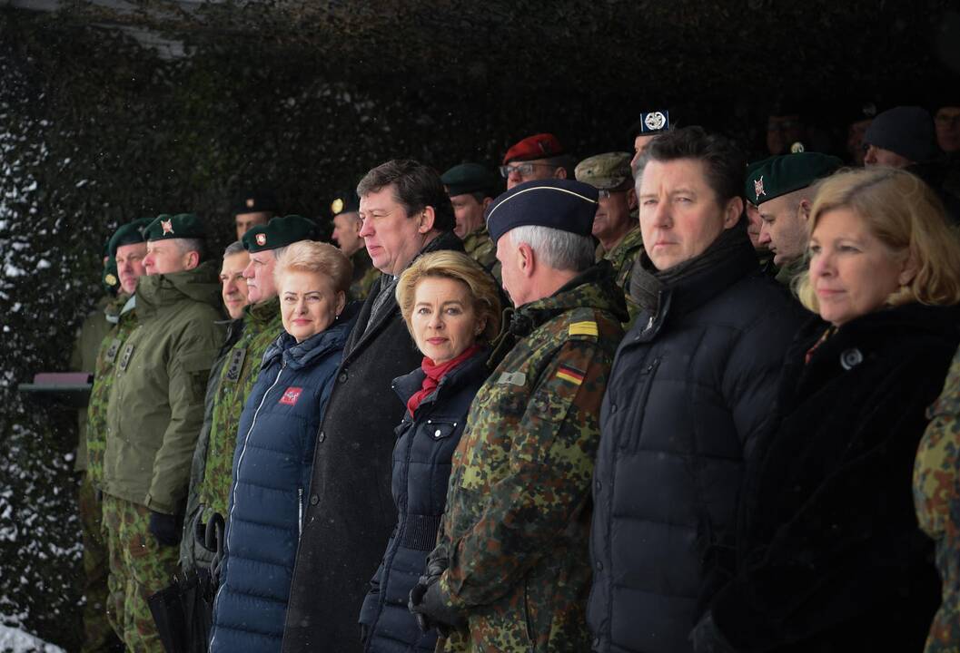 D. Grybauskaitės susitikimas su Vokietijos gynybos ministre