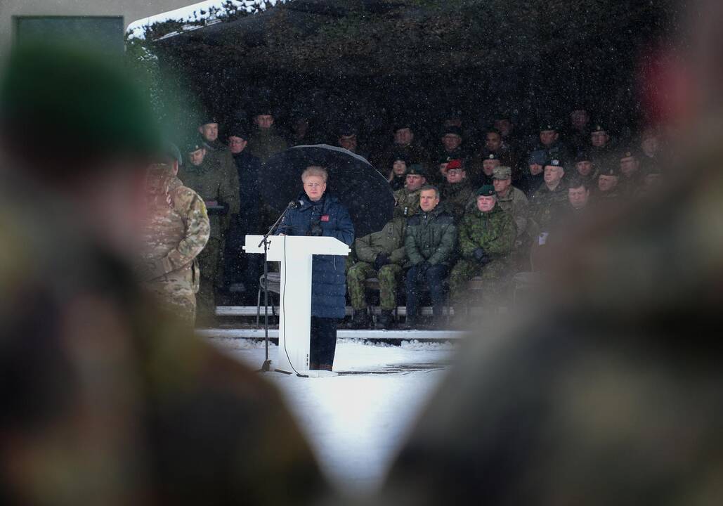 D. Grybauskaitės susitikimas su Vokietijos gynybos ministre