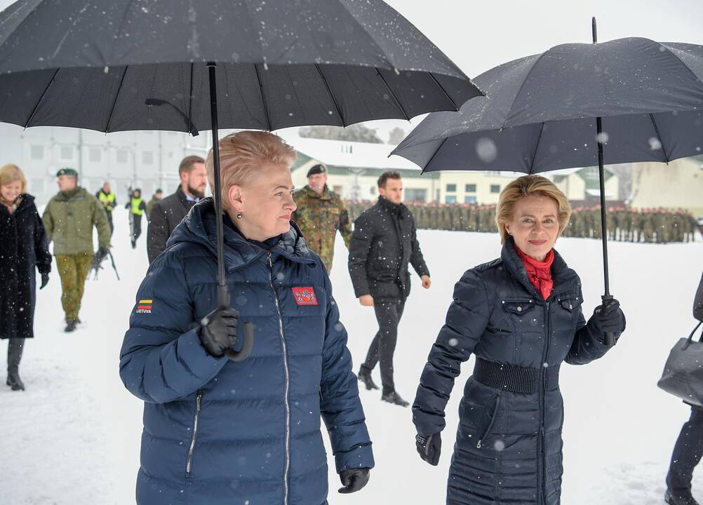 D. Grybauskaitės susitikimas su Vokietijos gynybos ministre