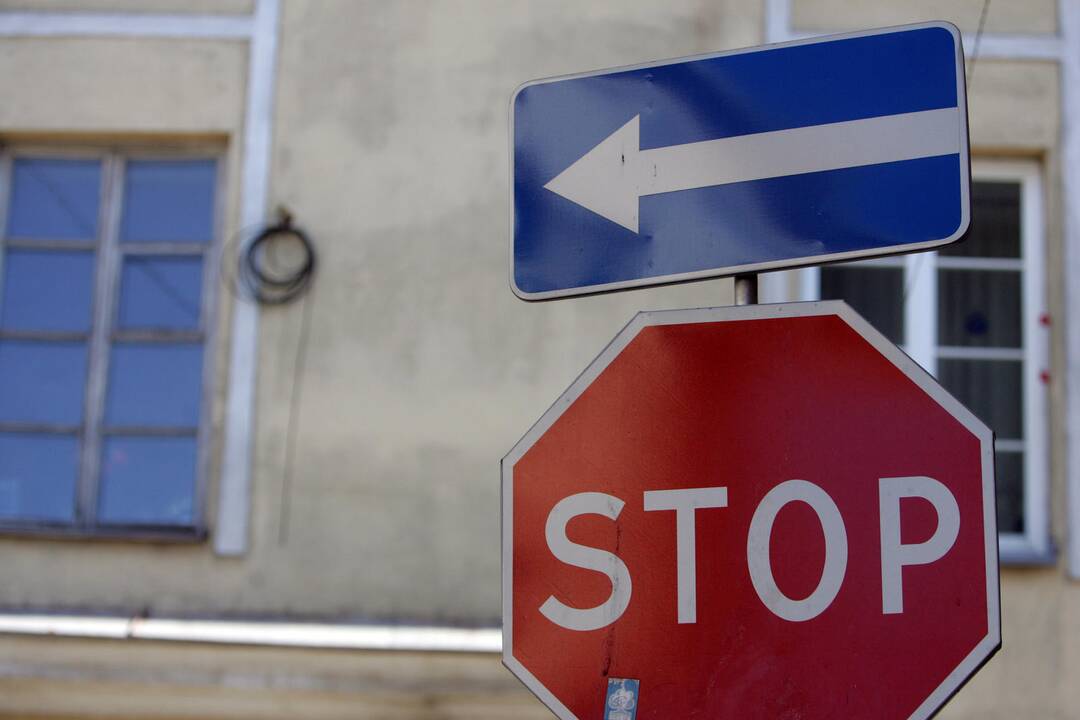 Naujojoje Akmenėje siautėjo vandalai