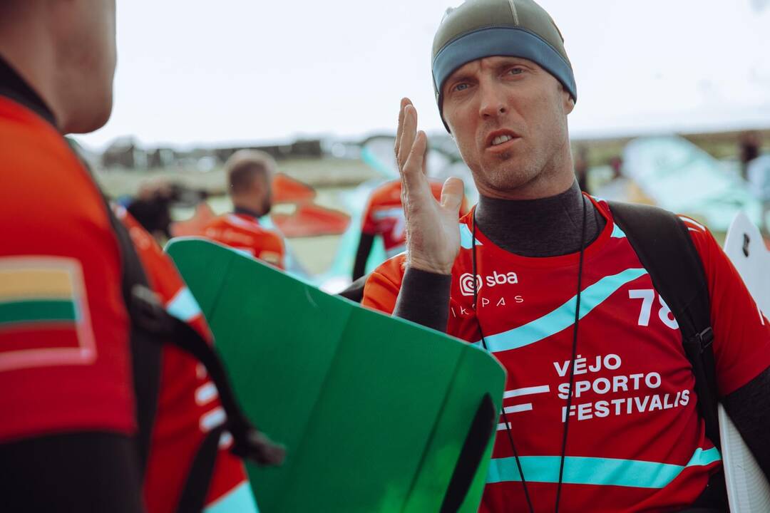 Laikas: savaitgalį festivalio dalyvius lepino geri orai, tad kol vieni treniravosi vandenyje, kiti kaitinosi saulėje.