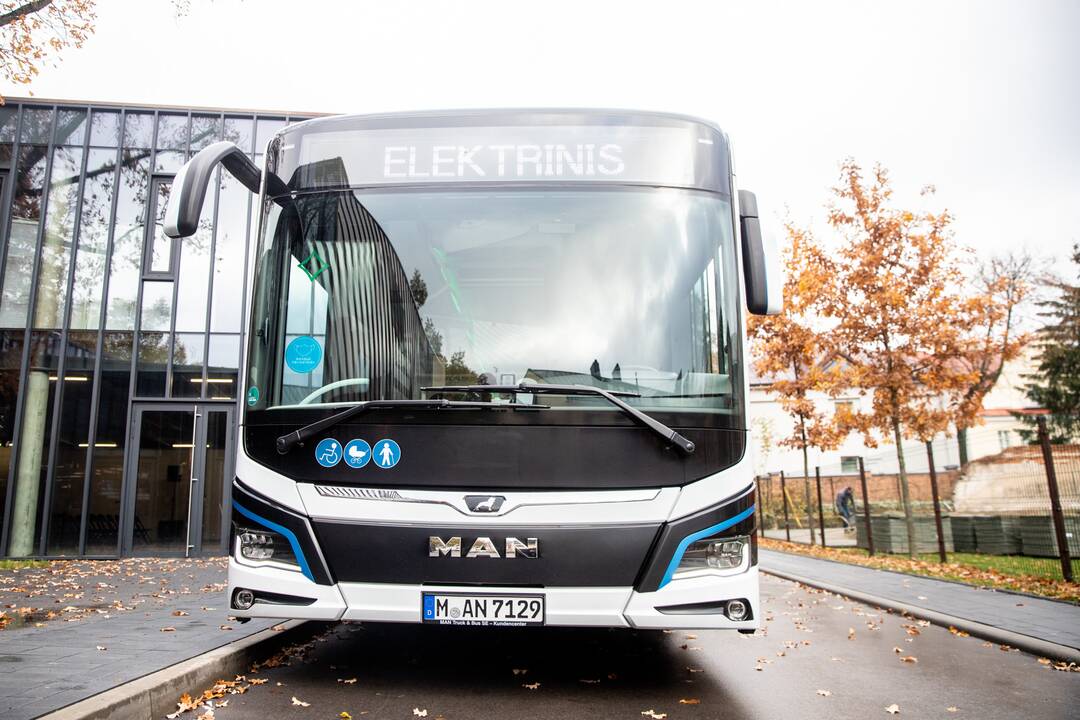 Kauno gatves išbando naujasis elektrinis autobusas