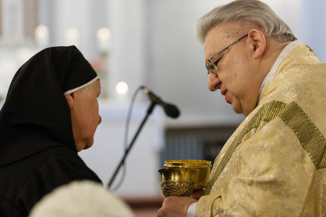 Seserų benediktinių vienuolijos gimtadienis