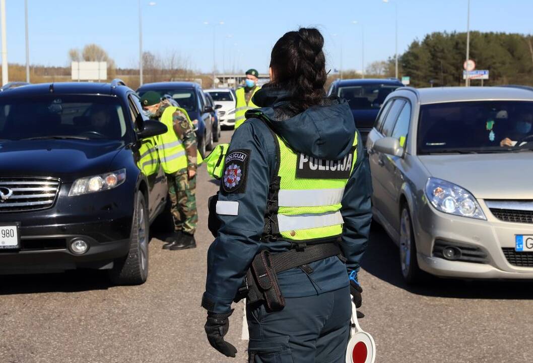 E. Šileris: Lietuvos policijos darbą karantino metu galima vertinti aštuonetu
