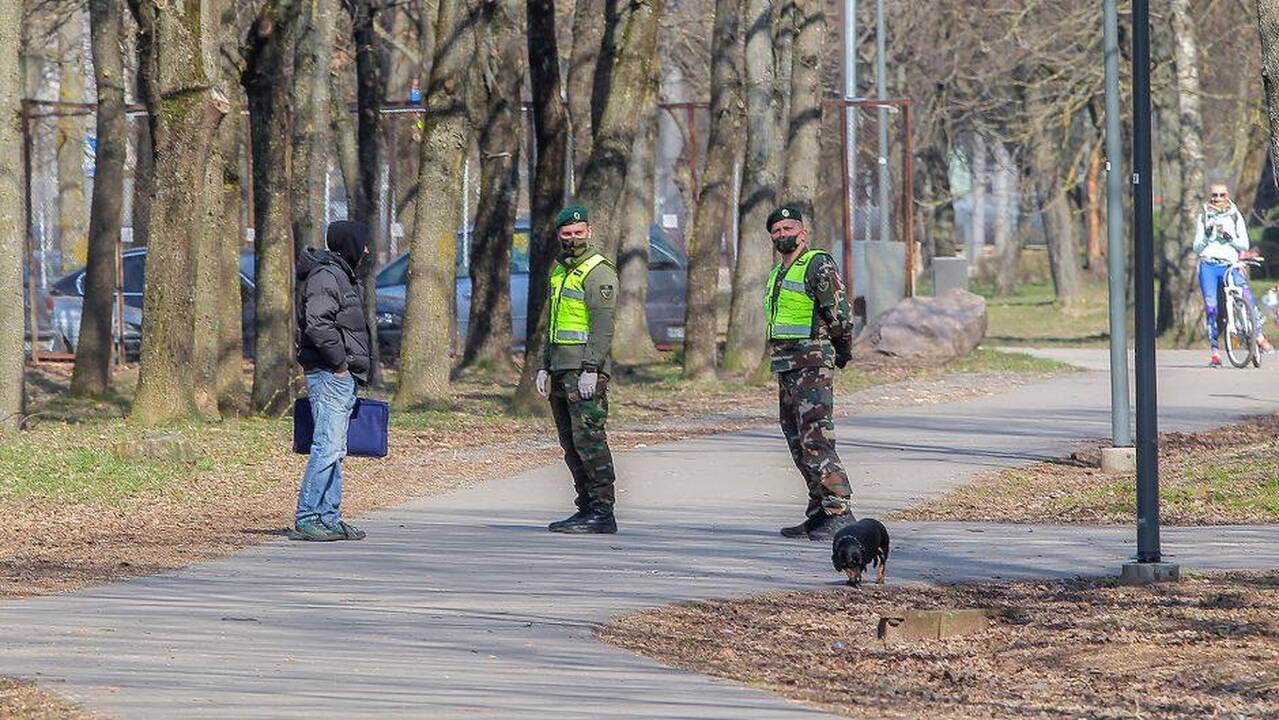 Policija: žmonių srautai buvo mažesni, tačiau kai kuriuos teko drausminti