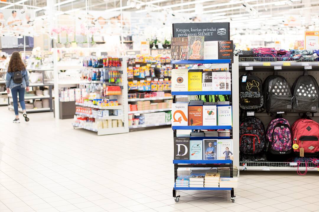 „Kesko Senukai“ plečia asortimentą – pradeda prekiauti knygomis