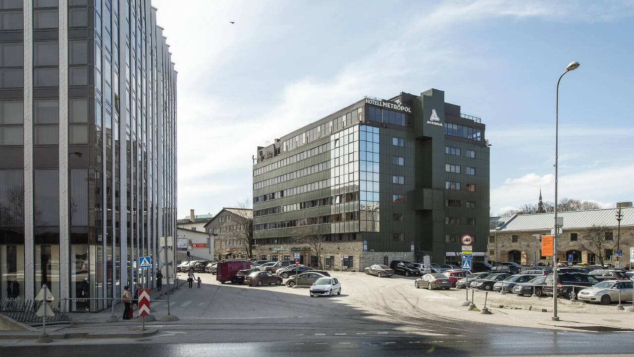 Šūviai Talino viešbutyje: sužeistas žmogus, šaulys paspruko