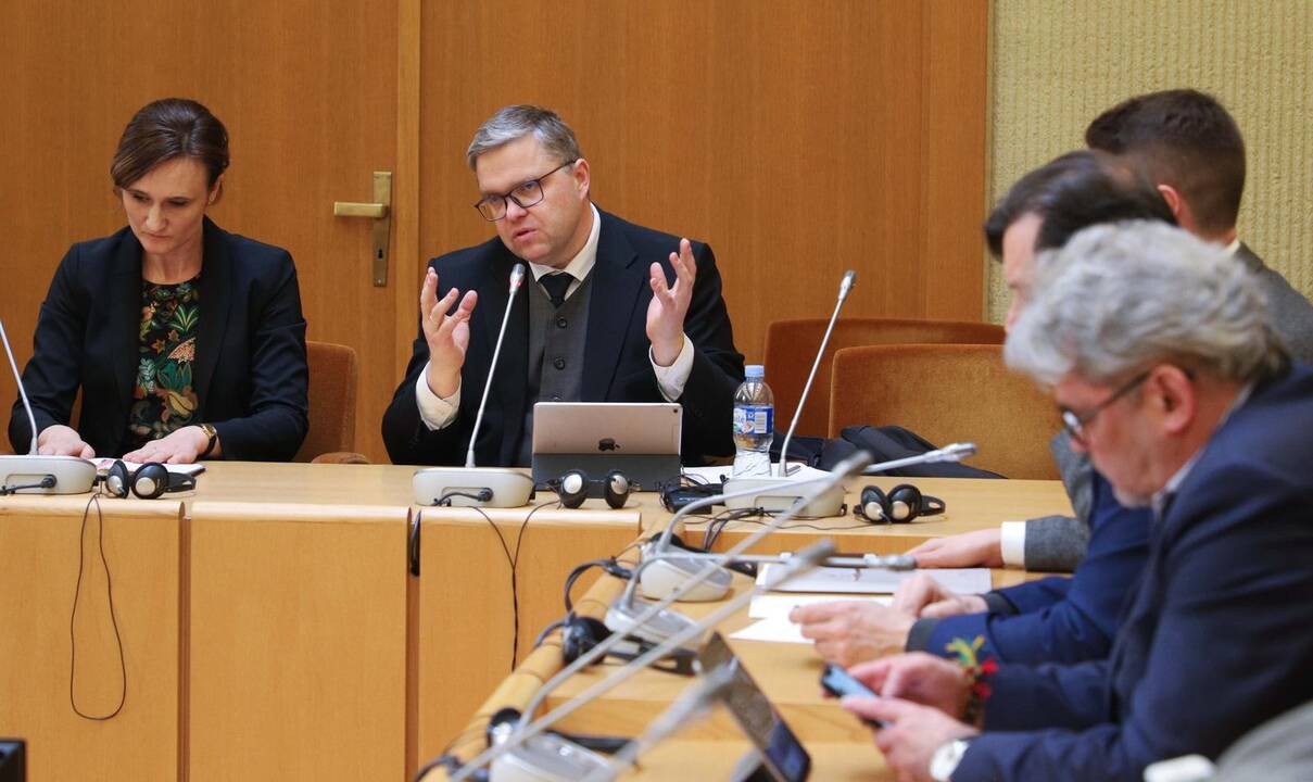 Vitas Vasiliauskas (kairėje) ir Stasys Jakeliūnas
