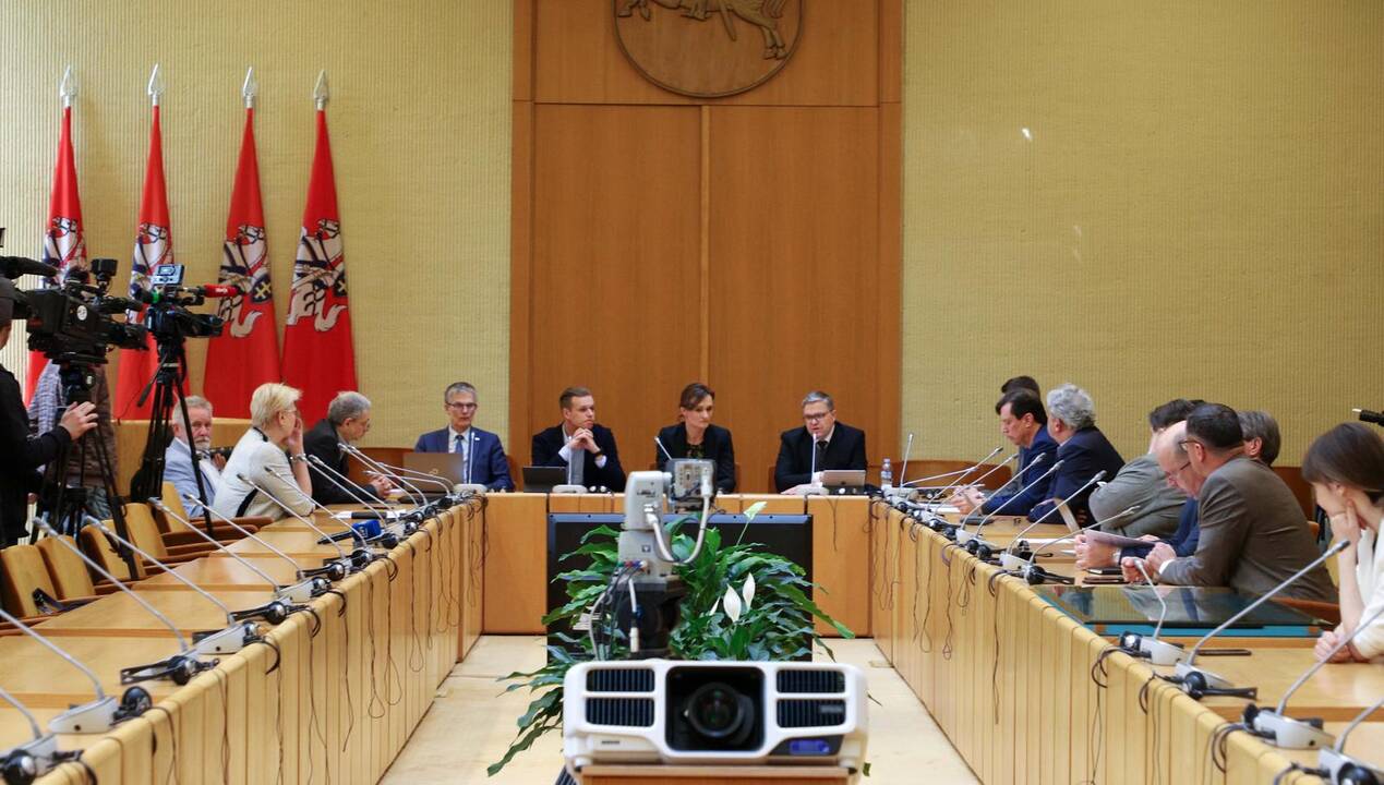 Vitas Vasiliauskas (kairėje) ir Stasys Jakeliūnas