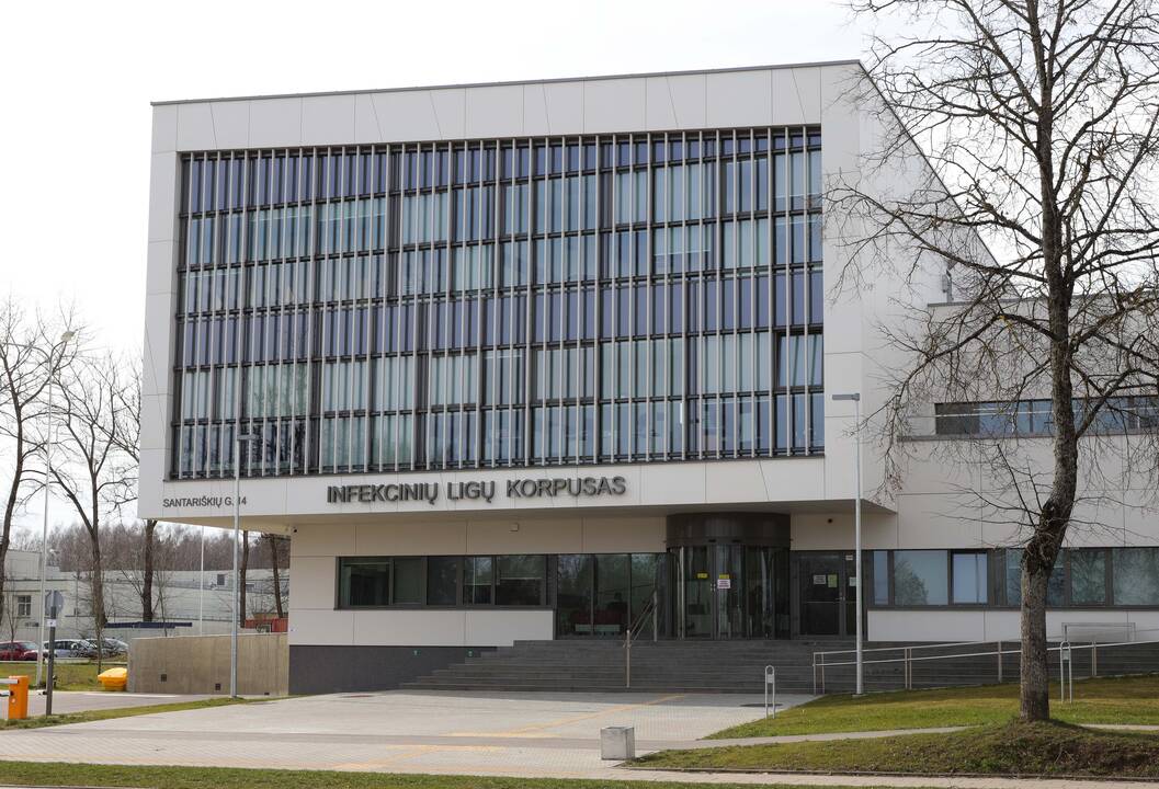 Santaros klinikos dar turi laisvų vietų COVID-19 skyriuose