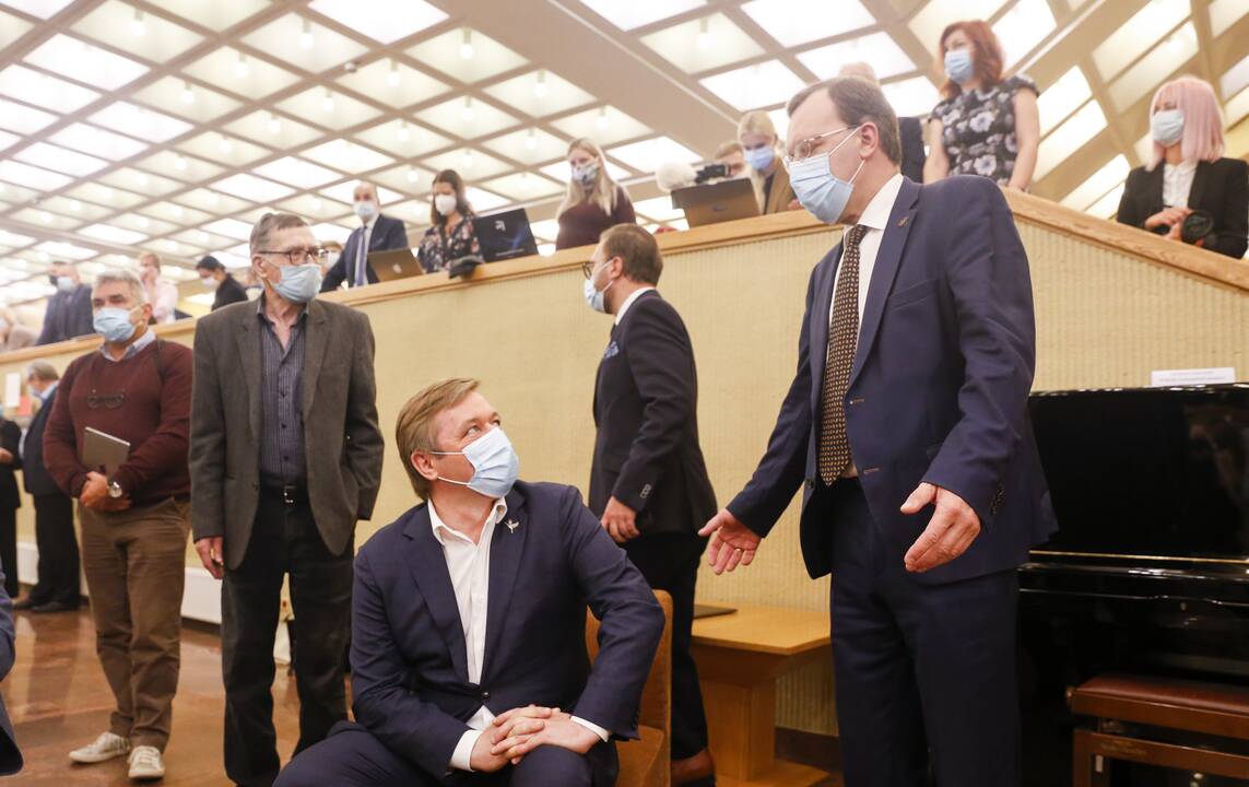 Paaiškėjo partijų rinkimų numeriai
