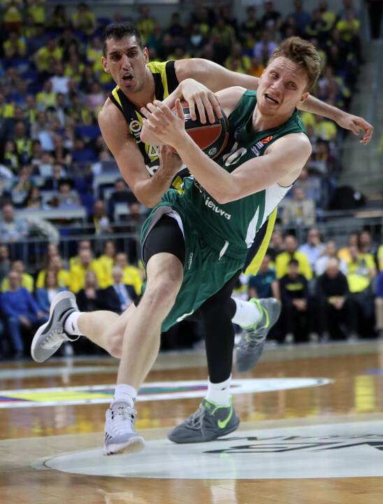 Eurolygos ketvirtfinalis: „Fenerbahce“ - „Žalgiris“ 76:43