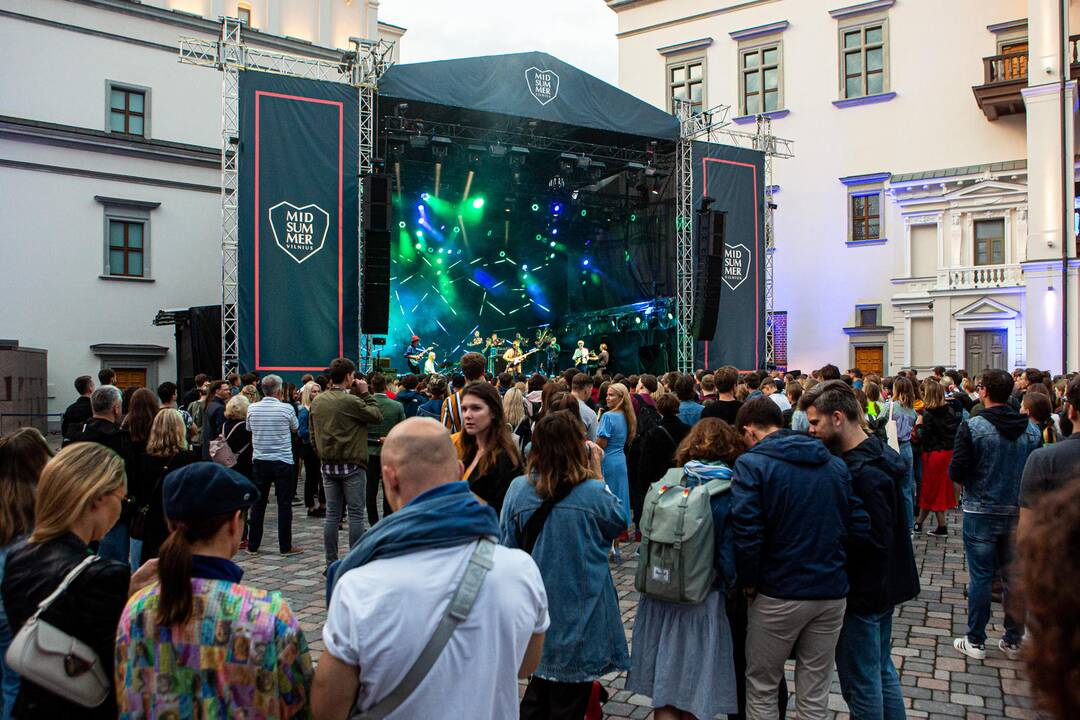 Grupės „Garbanotas“ koncertas festivalyje „Midsummer Vilnius“