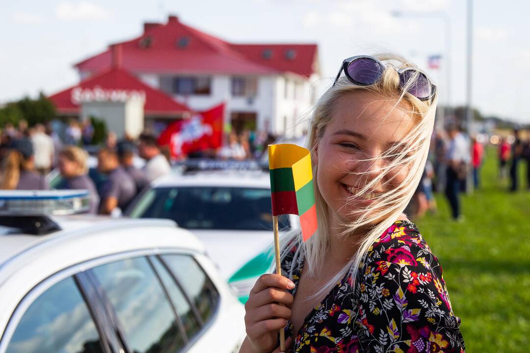 Baltijos kelio 30-ųjų metinių minėjimas prie Latvijos sienos