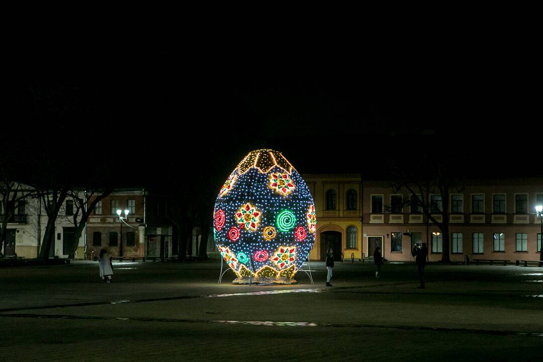 Kaunas pasipuošė velykiniais margučiais