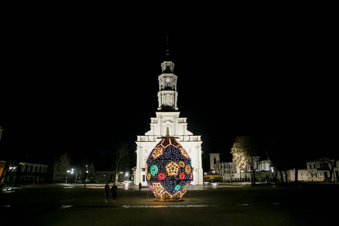 Kaunas pasipuošė velykiniais margučiais
