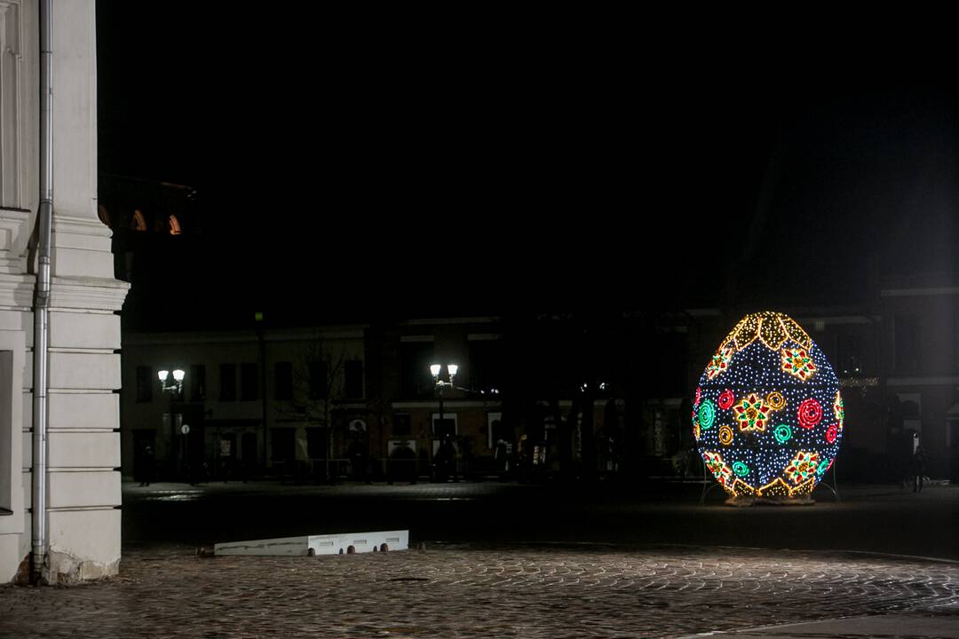 Kaunas pasipuošė velykiniais margučiais