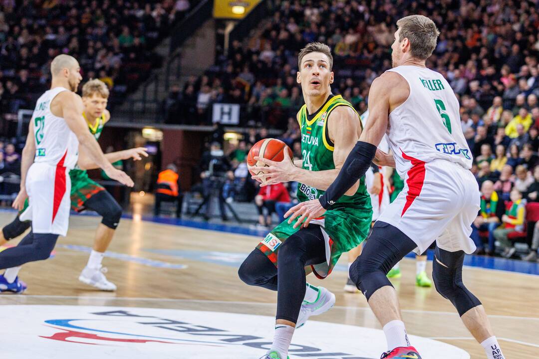 Pasaulio krepšinio čempionato atranka: Lietuva – Vengrija 89:64