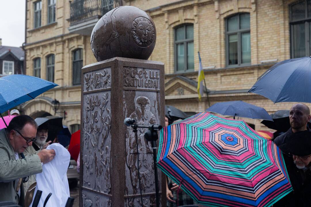 Užupio Obelisko atidengimas