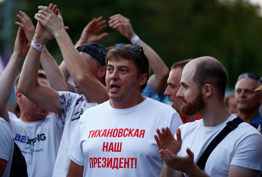 Tūkstančiai protestuotojų Minske ragino A. Lukašenką atsistatydinti