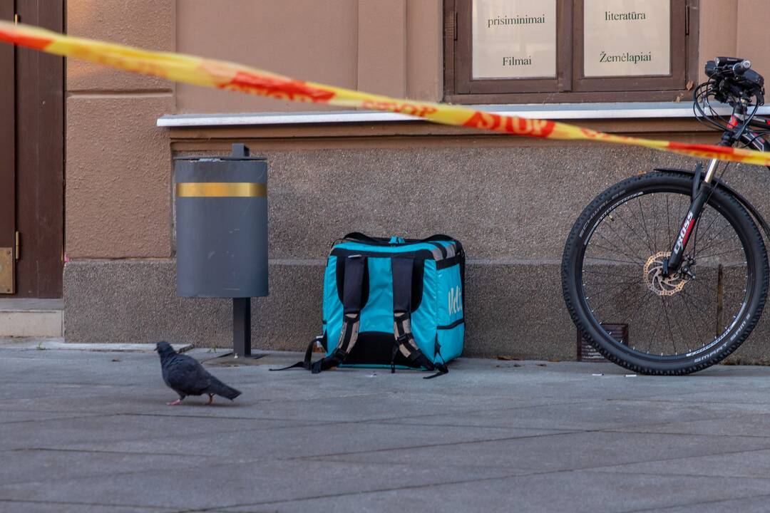 Specialiųjų tarnybų apgultis Laisvės alėjoje