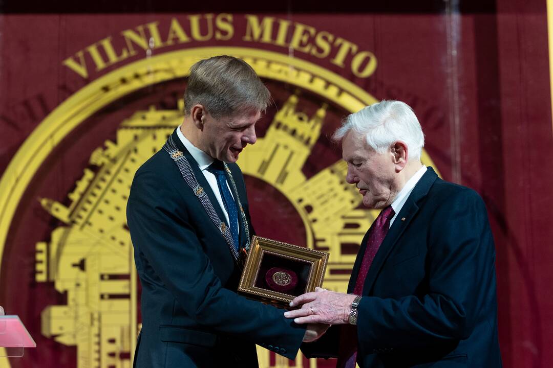 Vilniaus garbės piliečio vardo suteikimo prezidentui V. Adamkui ceremonija