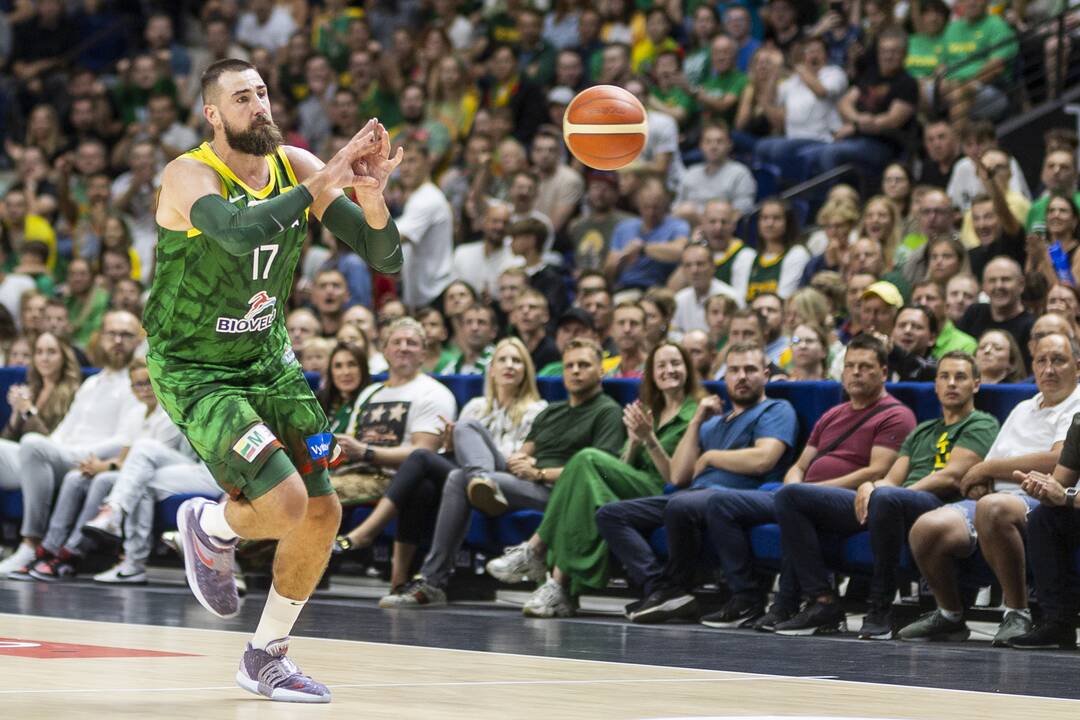 Kontrolinės krepšinio rungtynės: Lietuva – Prancūzija 70:76