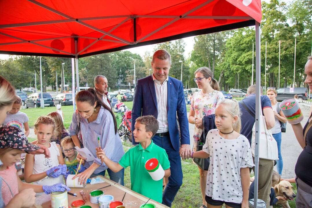 Žirmūnų gyventojai mėgavosi pramogomis