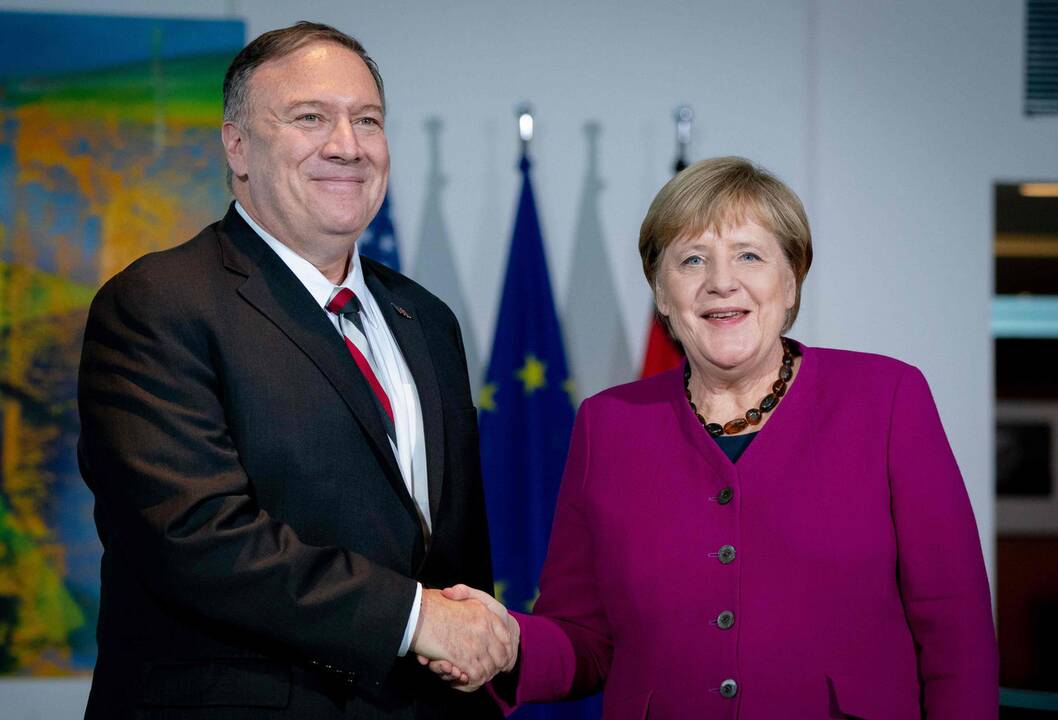 Mike Pompeo ir Angela Merkel