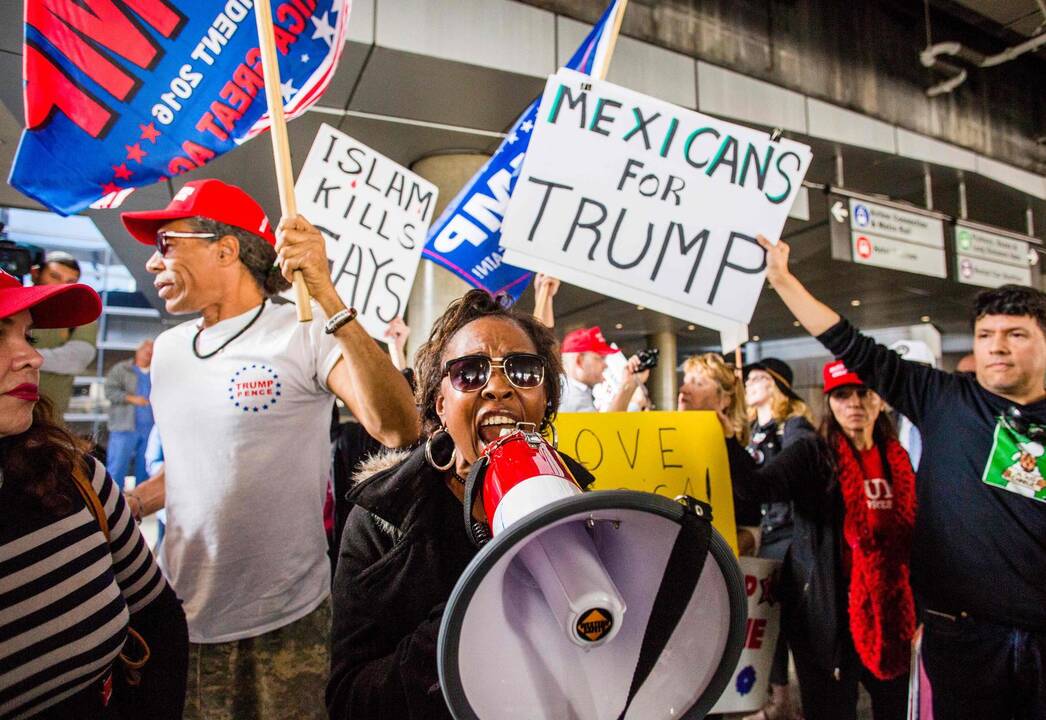Protestai dėl D. Trumpo imigracijos draudimo