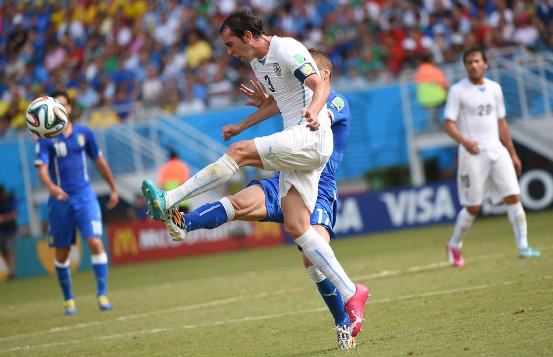 Pasaulio futbolo čempionatas: Italija - Urugvajus