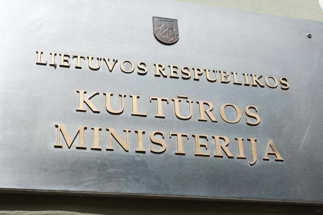 Siūlo mecenavimu laikyti didesnę kaip 50 tūkst. eurų paramą