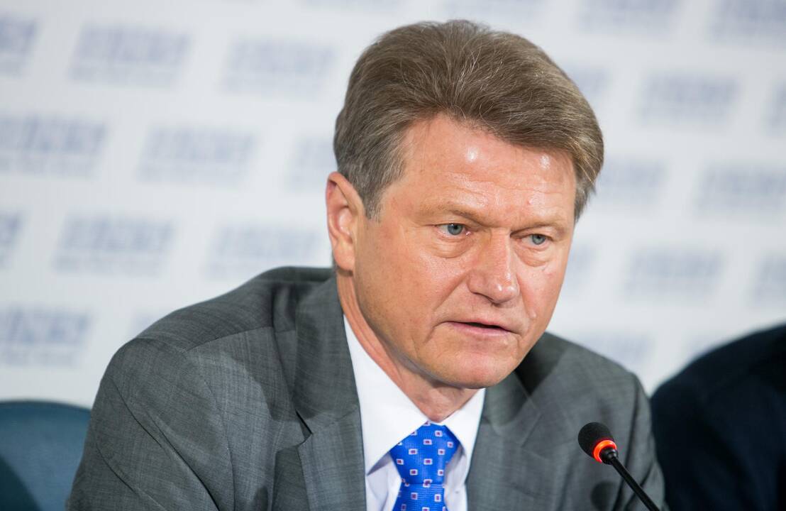 R. Paksas: po paraliais, ne aš surašiau Konstitucijos pataisų projektą