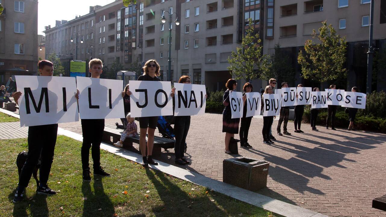 Protestas prie Seimo
