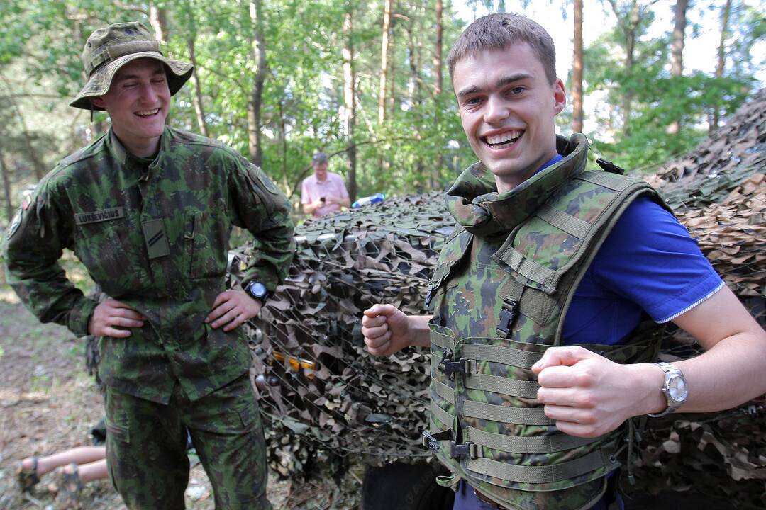Laivų paradas Kauno mariose