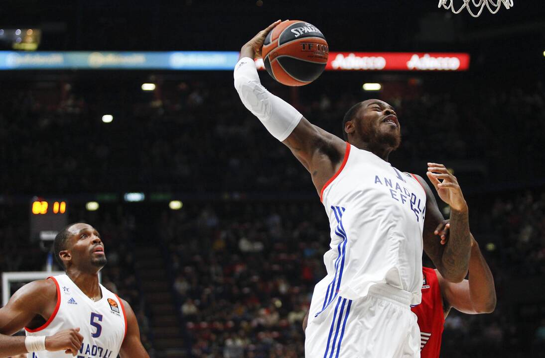 Stambulo derbyje – „Anadolu Efes“ pergalė