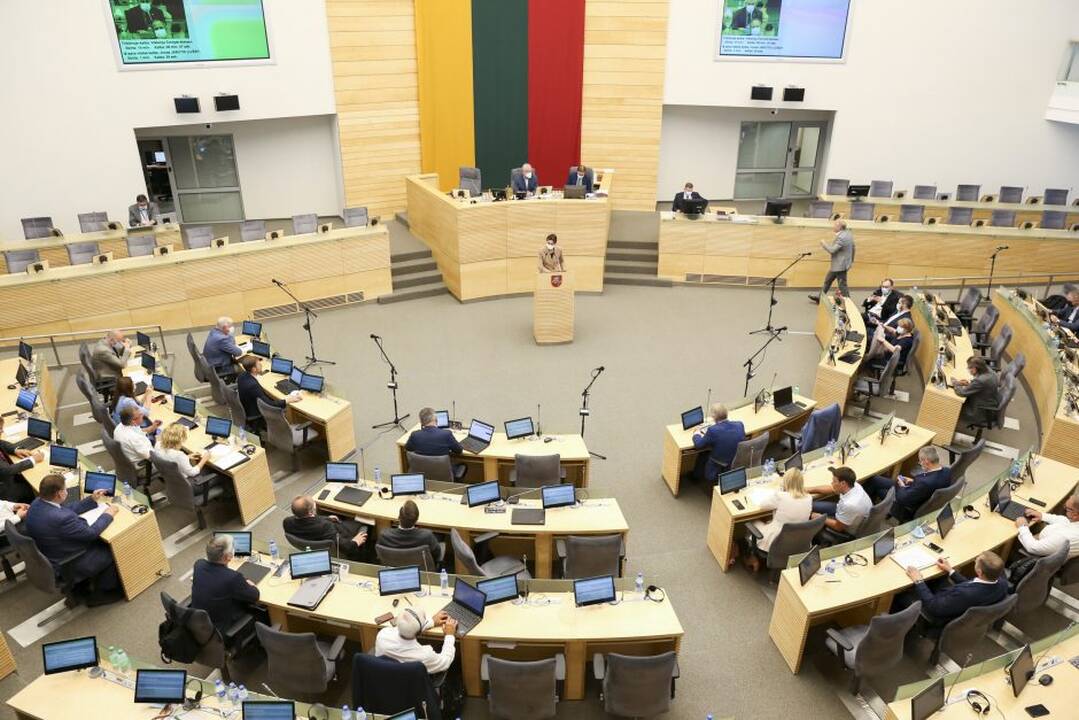 Seimui siūloma priimti Lenkiją  palaikančią rezoliuciją