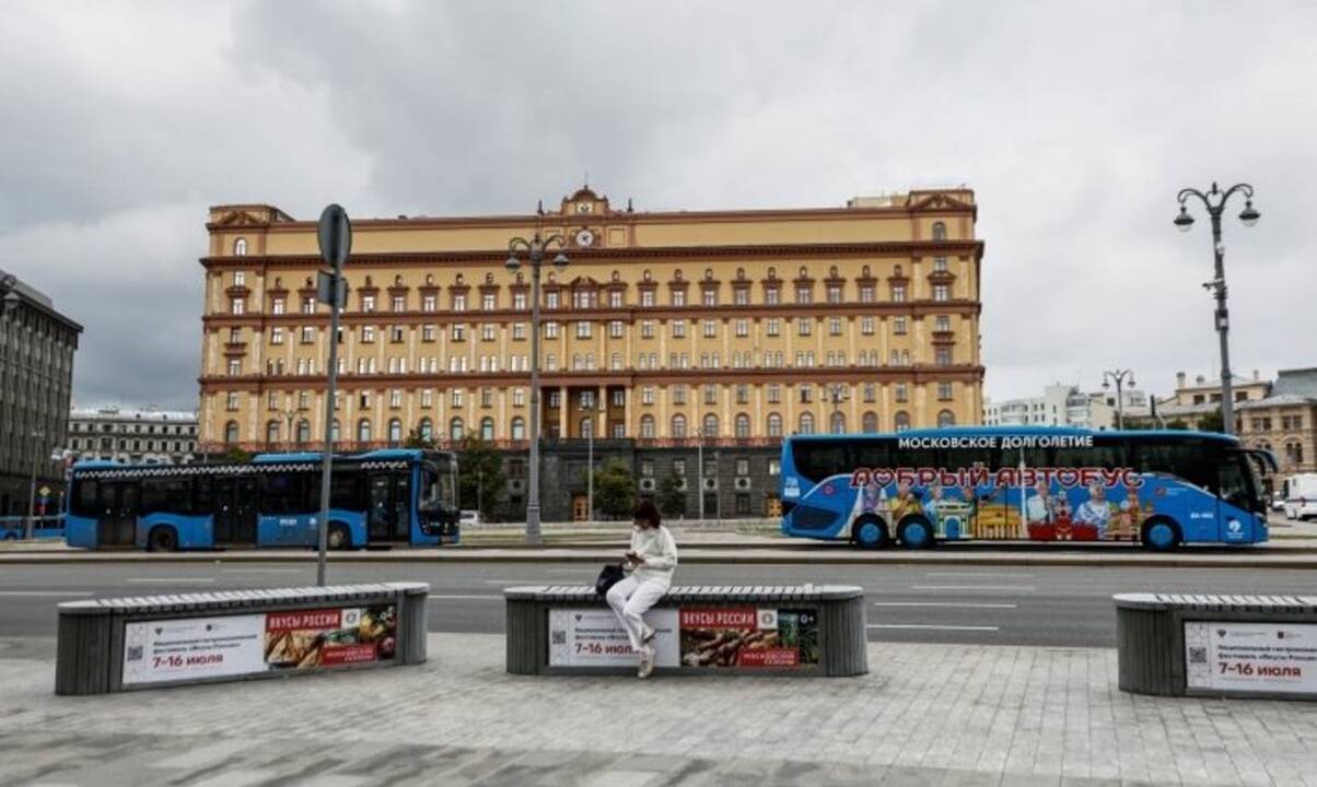 Rusijoje pradėti masiniai reidai prieš nepriklausomą rinkimų stebėjimo grupę