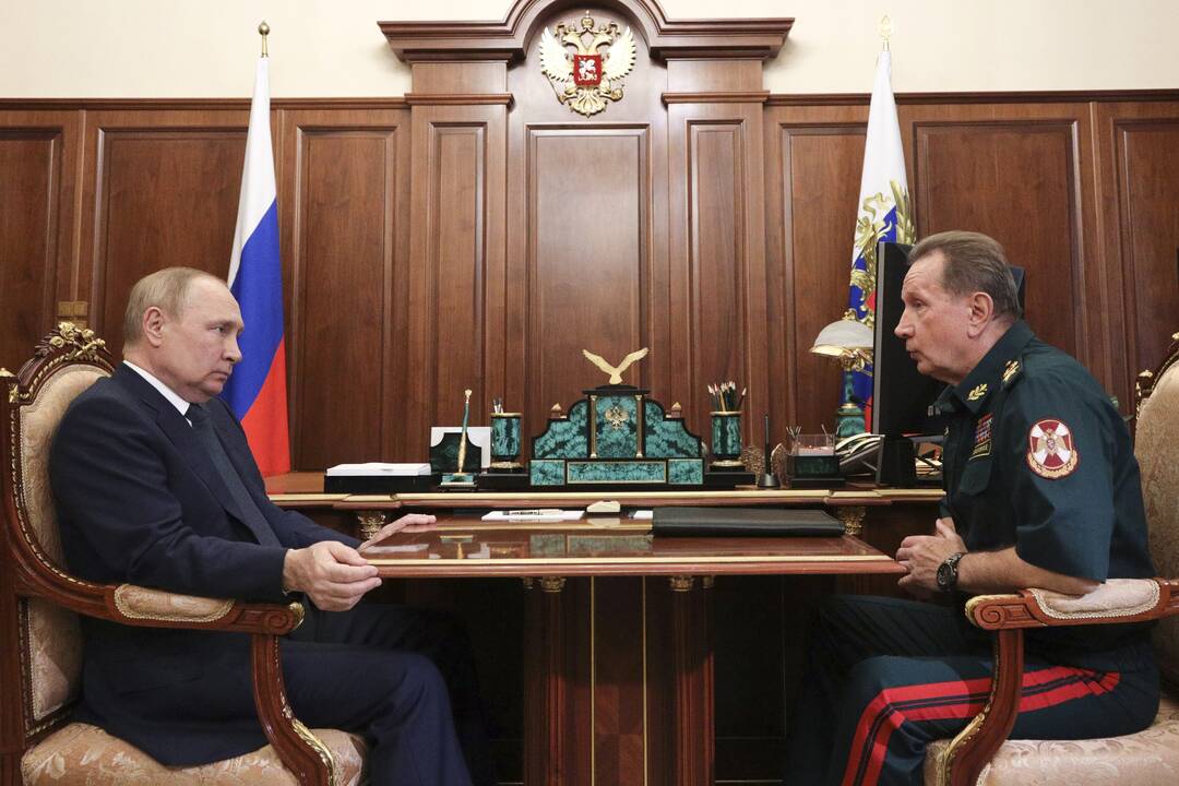 Vladimiras Putinas ir Viktoras Zolotovas