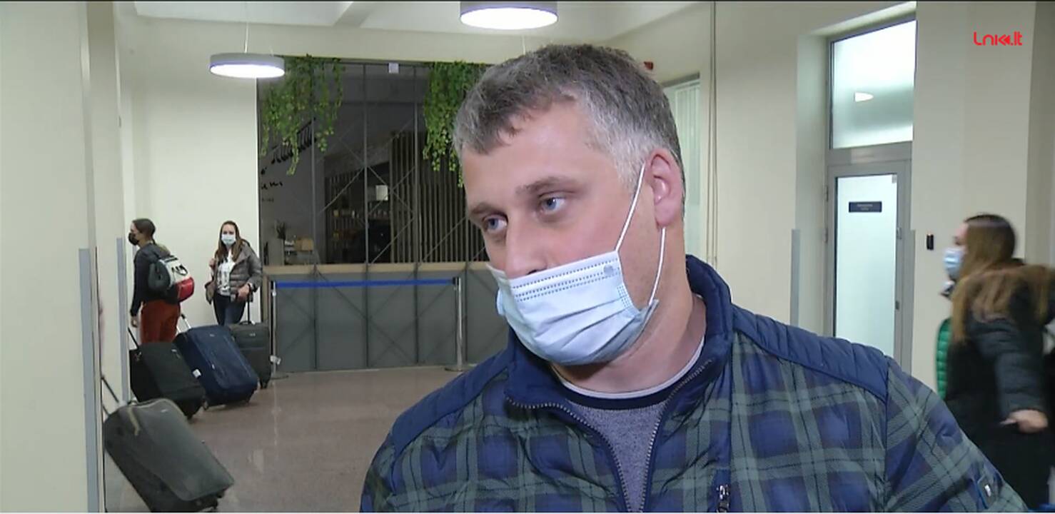Iš Egipto pailsėjęs ir gerai nusiteikęs grįžo V. Ąžuolas