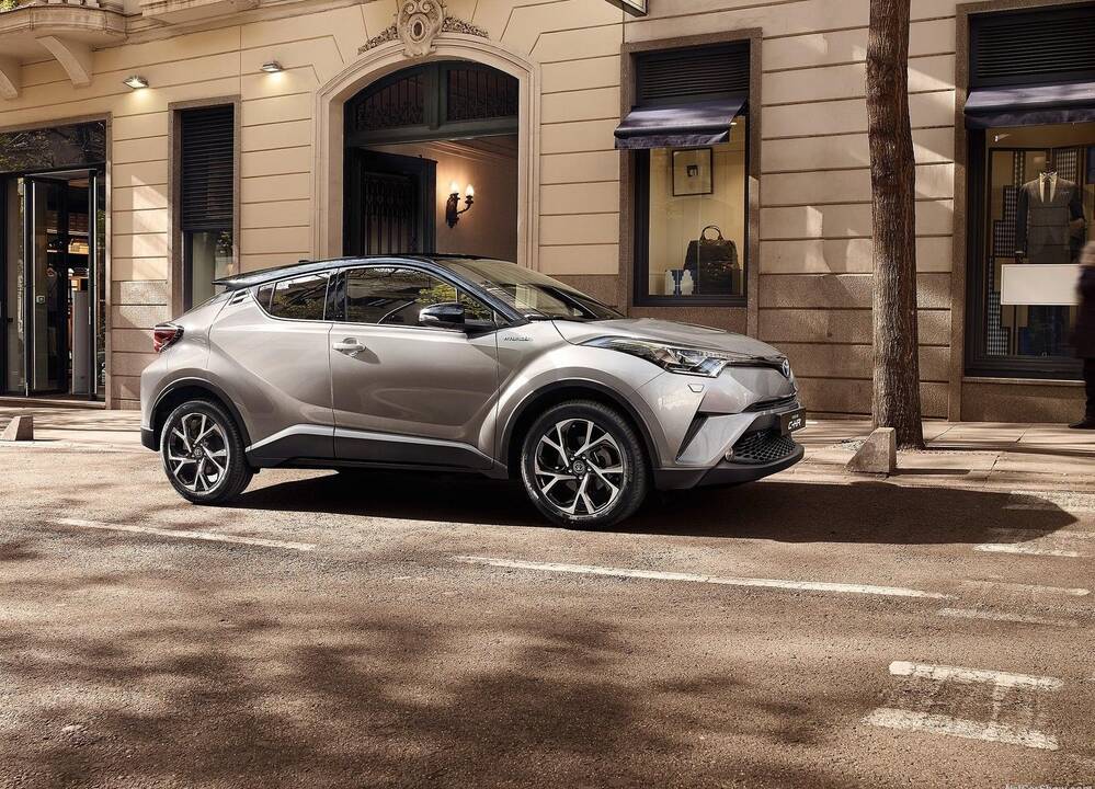 Konkurse „Metų automobilis 2017“ konkurse – 35 dalyviai