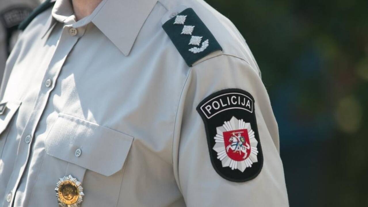 Lietuvos policininkai išvyko į Slovėniją padėti suvaldyti migrantų antplūdį