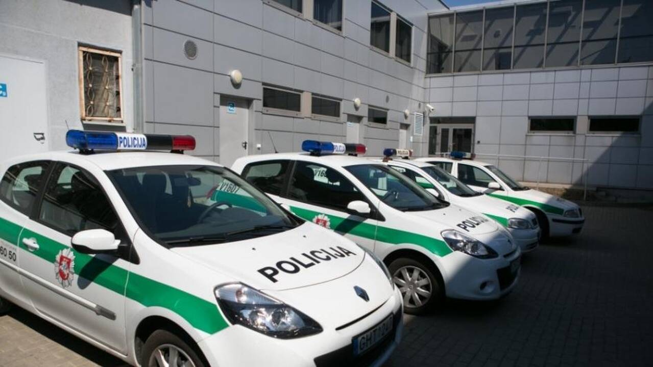 Policijos atstovas: pareigūno transporto priemonė – mini komisariatas ant ratų