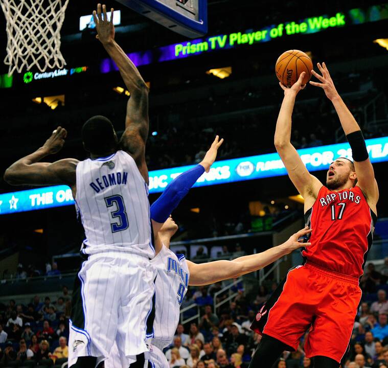J.Valančiūno indėlis į "Raptors" krepšininkų pergalę - 20 taškų
