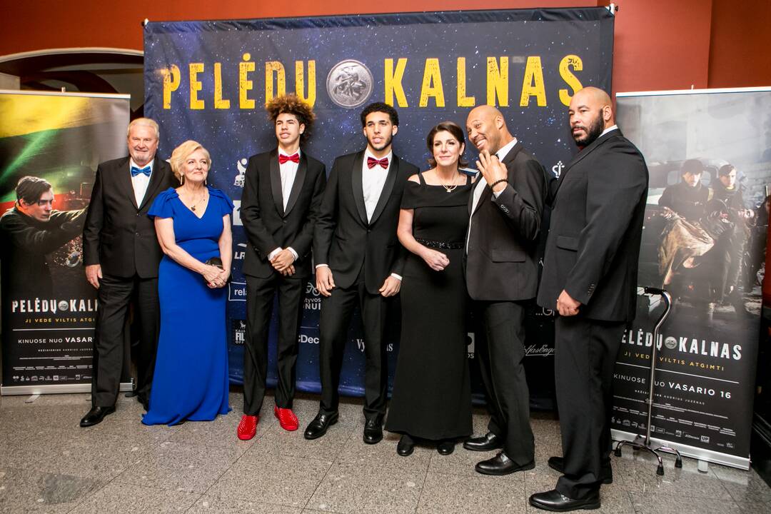 "Pelėdų kalnas" filmo premjera