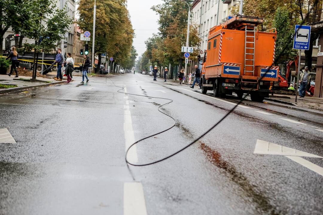 Nutraukti Kęstučio g. troleibusų laidai