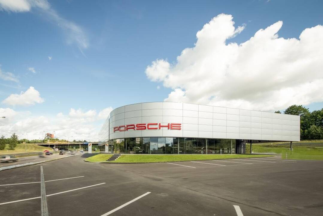„Porsche“ centras